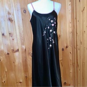 Oscar de la Renta Black and Pink Slip Dress